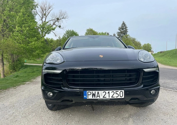 Porsche Cayenne cena 176000 przebieg: 122000, rok produkcji 2016 z Wągrowiec małe 466